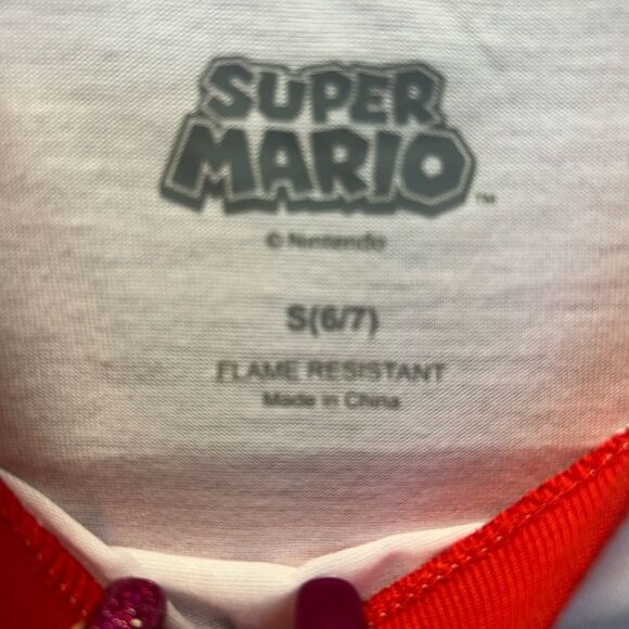 Nintendo Super Mario Kids Pajama Set - White, Red, Green - Picture 8 of 12